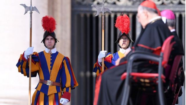 Vatikan Şehir Devleti yönetimi, koronavirüse karşı bir dizi tedbir kararı aldı