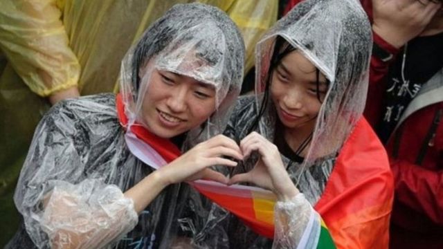 LGBT