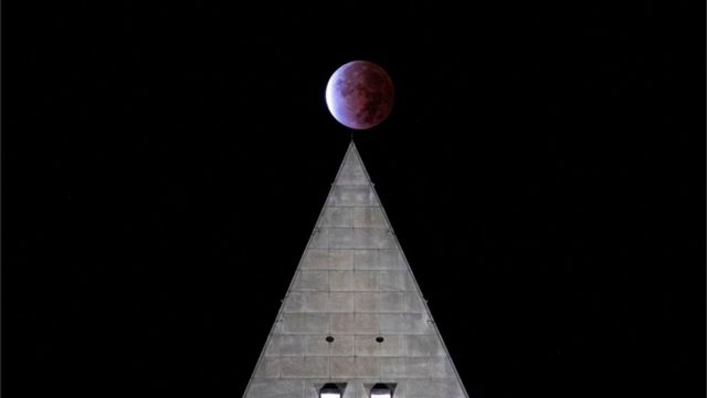 Eclipse lunar parcial em Washington DC