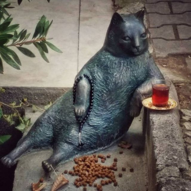 Tombilinin heykəli