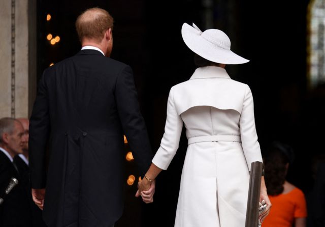 Prince Harry and Meghan arrive at St Paul's
