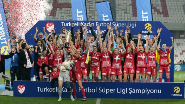 Türkiye kadınlar ligi şampiyonu Ankara