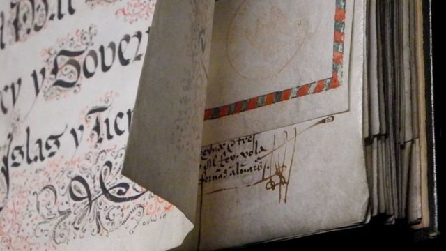 Bản sao 'Công chứng' với bút tích viết tay của nhà hàng hải Christophe Colomb ký với Ferdinand và Isabelle Tây Ban Nha năm 1502