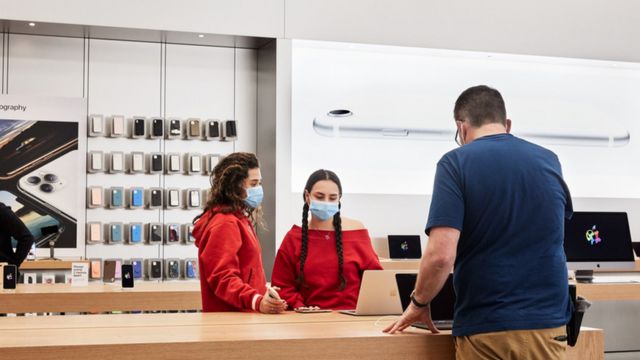 apple store mask