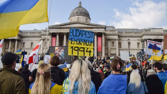 Протестувальники у Лондоні нагадують про Будапештський меморандум