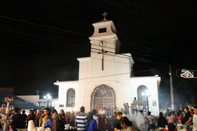 La iglesia de los Santos Niños Inocentes en Antiguo Cuscatlán, La Libertad, El Salvador, el 28 de diciembre de 2010.