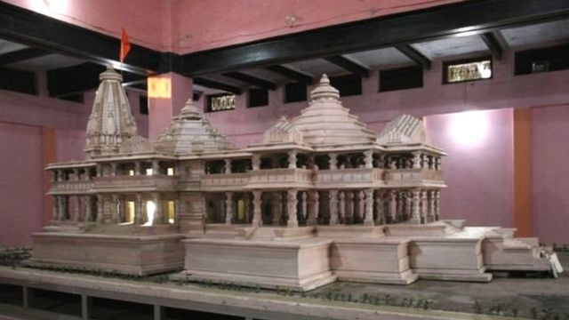 प्रस्तावित राम मंदिर का एक मॉडल