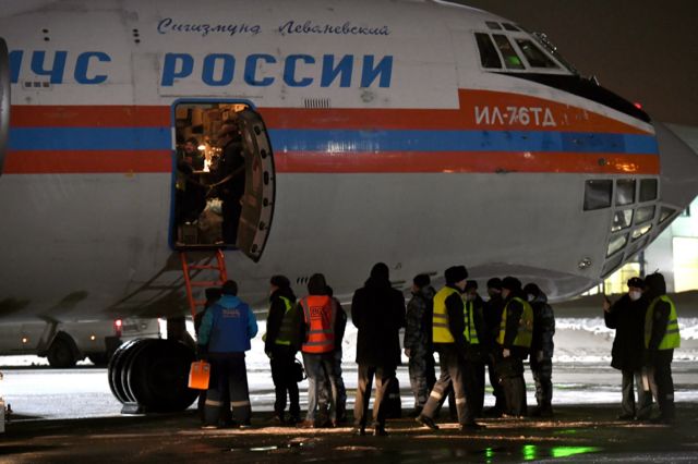 Самолет из Ирака приземлился на аэродроме в Раменском