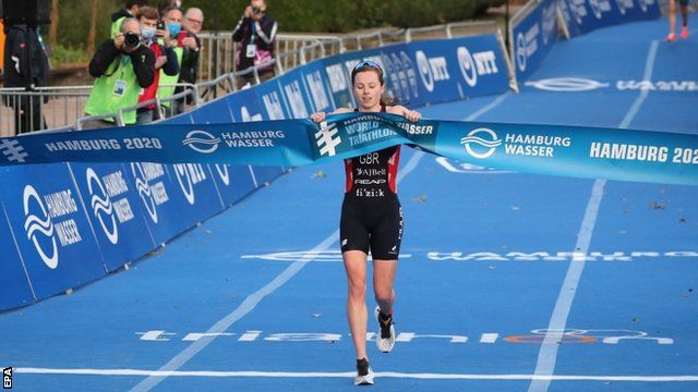 Georgia Taylor-Brown racing at the Triathlon World Championships