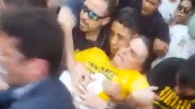 Michelle Bolsonaro diz que filha foi xingada por culpa de jornalista