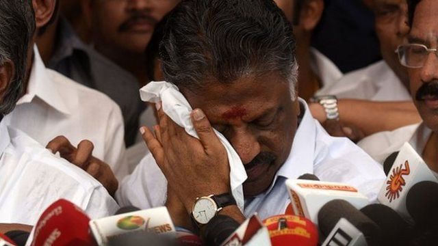 ஓபிஎஸ் அணியில் இருந்து விலகி முதல்வருடன் சேர்ந்தார் எம்எல்ஏ ஆறுக்குட்டி