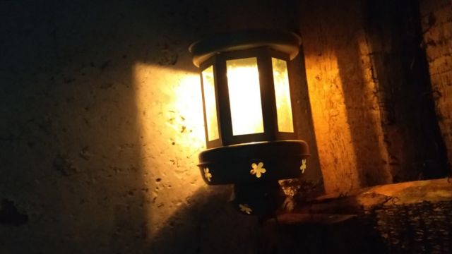 світло у підвалі