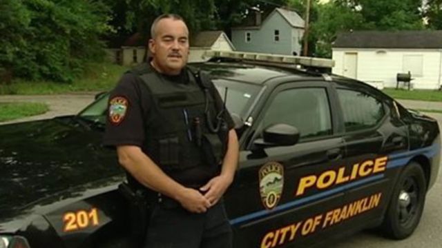 Oficial de policía Steve Dunham