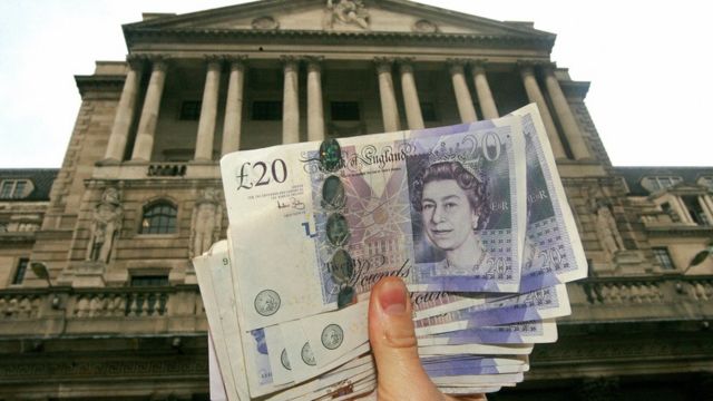 Фунты на фоне Банка Англии
