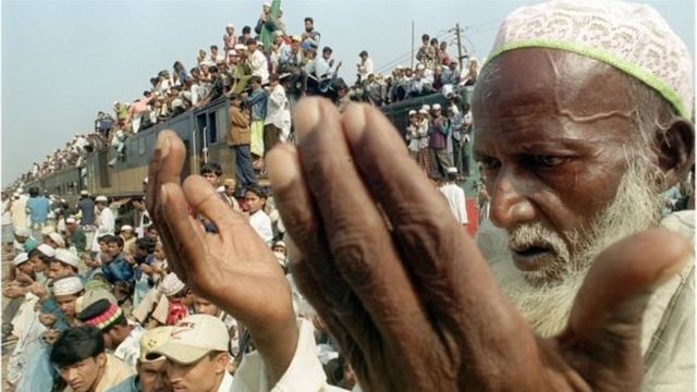 ইজতেমার আখেরী মোনাজাতের দিন অংশ নেন কয়েক লক্ষ মানুষ