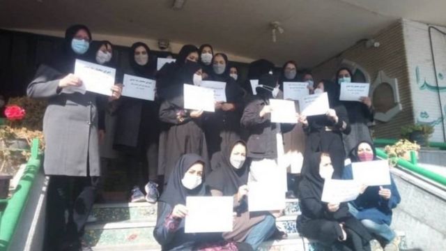 اعتصاب معلمان در خمینی شهر