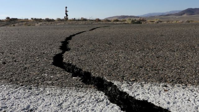 В Калифорнии уже второе мощное землетрясение за два дня - BBC News Русская  служба