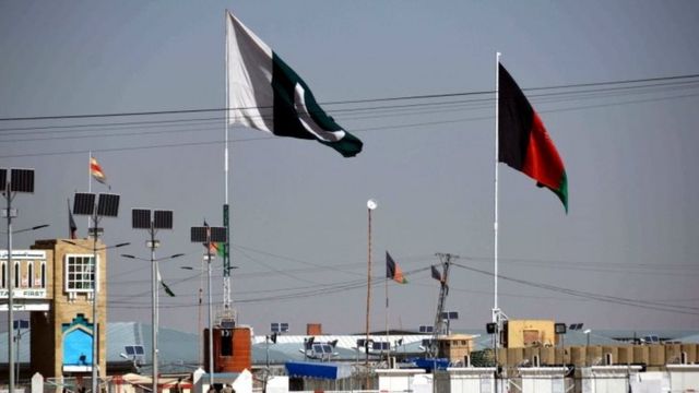 پرچم های افغانستان و پاکستان