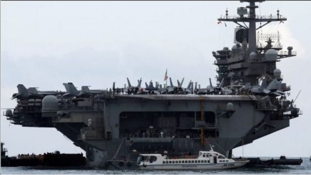 美國評論員說，雖然不清楚具體技術細節，但中國擁有被稱為"航母殺手"導彈的事實本身就足以讓美國航母遠離中國海岸(美國羅斯福號航母)