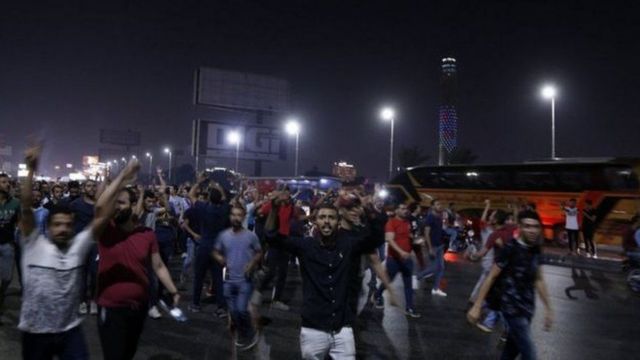 خرجت مظاهرات ليلية محدودة لعدة أيام ضد الرئيس السيسي
