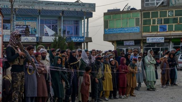 People in Afghanistan queue to give blood as the country faces one of its worst earthquakes.