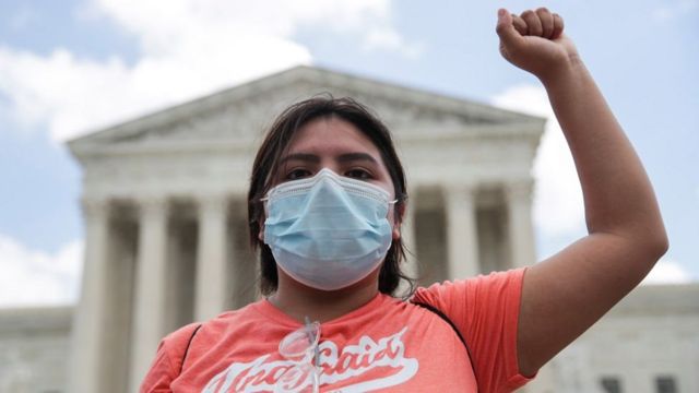 DACA no ofrece un estatus legal ni abre un camino a la ciudadanía.