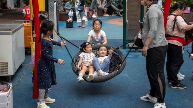 香港某游乐场内玩耍中的儿童（23/10/2023）