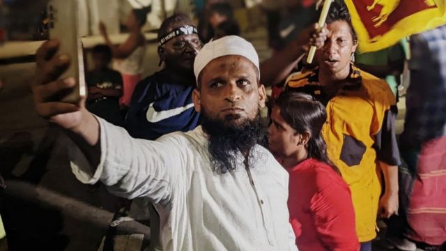 Protesters with empty faces