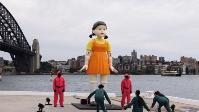 Exhibición de personajes de El juego de calamar en Sidney
