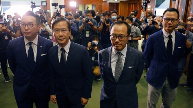 （左至右）被撤職的香港民主派立法會議員楊岳橋、郭家麒、梁繼昌和郭榮鏗（11/11/2020）