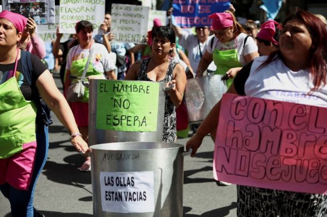 Protesto de argentinos contra a fome