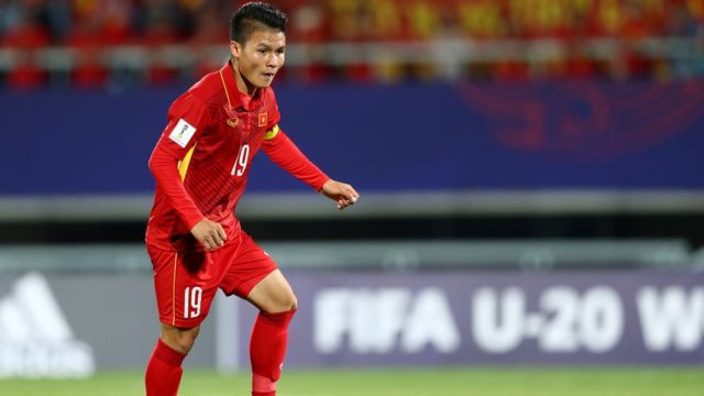 Nhiều cầu thủ U23 Việt Nam như Quang Hải đang đá cho Hà Nội