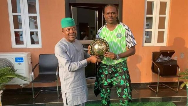 Gọvanọ Ihedioha na Nwankwo