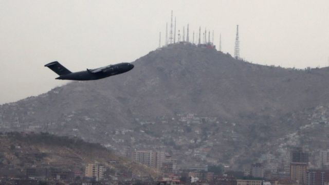 Un vol américain au-dessus de Kaboul.