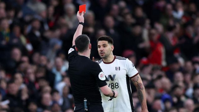 Aleksandar Mitrovic receives a red card
