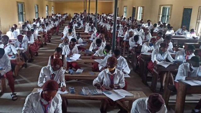 Mathematics waec expo: West African Certificate Exams SSCE start 17 August  wit maths paper across Nigeria - see fotos from schools nationwide - BBC  News Pidgin