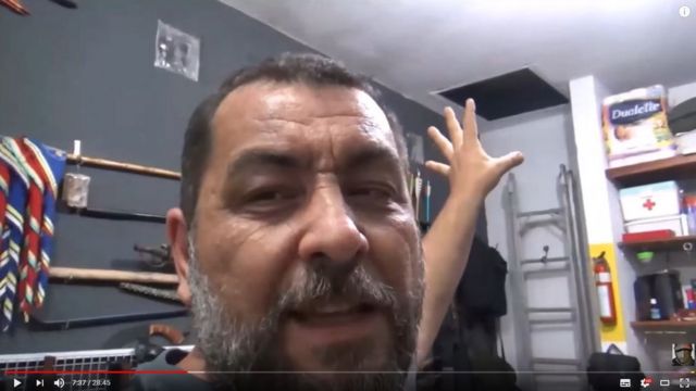 Márcio Andrade mostra o seu 'bunker civil'