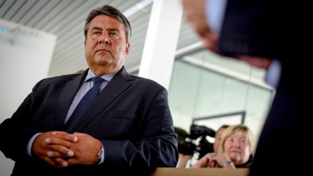 ドイツのガブリエル副首相は、英国のEU離脱への対応を間違えれば、EUが崩壊すると警告した