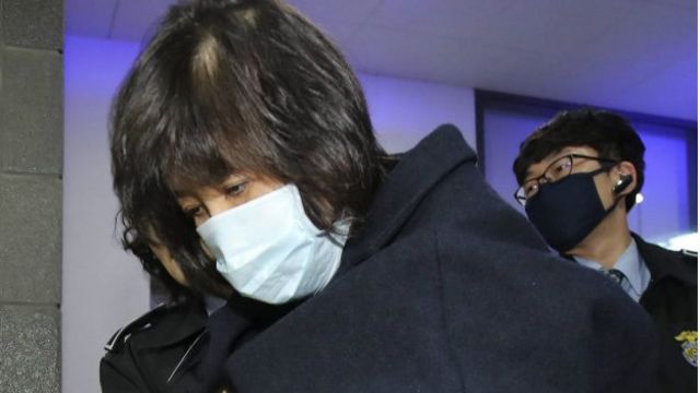 Choi Soon-sil sudah bersahabat dengan President Park Geun-hye sejak 40 tahun lalu
