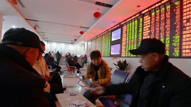 上海株式市場の株価ボード