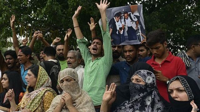 ذوالفقار علی کی رہائی کے لیے لاہور میں مظاہرہ بھی ہوا ہے