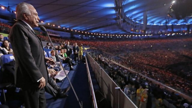 Se escucharon abucheos mientras el presidente interino de Brasil, Michel Temer, habló en la ceremonia de apertura.