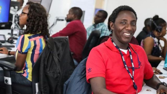 Temidayo ati awọn osise BBC Yoruba lẹnu ise wọn