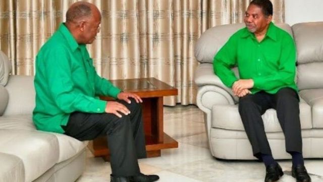 Rais Magufuli na Mohamed Shein wa Zanzibar