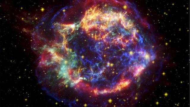 هذه بقايا نجم انفجر قبل 325 سنة
