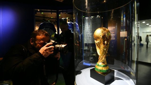 world cup trophy