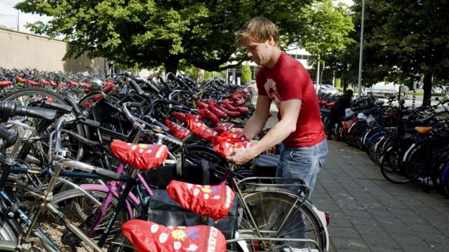 Велосипедная кампания против гепатита С в Нидерландах