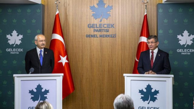 CHP Lideri Kemal Kılıçdaroğlu, Eylül ortasında eski Başbakan ve Gelecek Partisi Genel Başkanı Ahmet Davutoğlu ile görüşmüştü