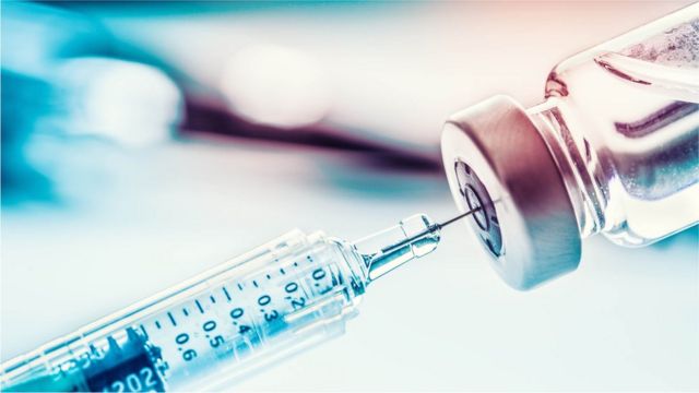 Covid-19: Koronavirüse karşı aşı geliştirmek için bilim insanları zamanla  yarışıyor - BBC News Türkçe