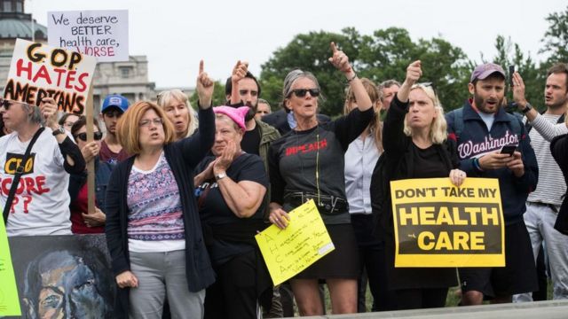 Manifestaci[on a favor del Obamacare.